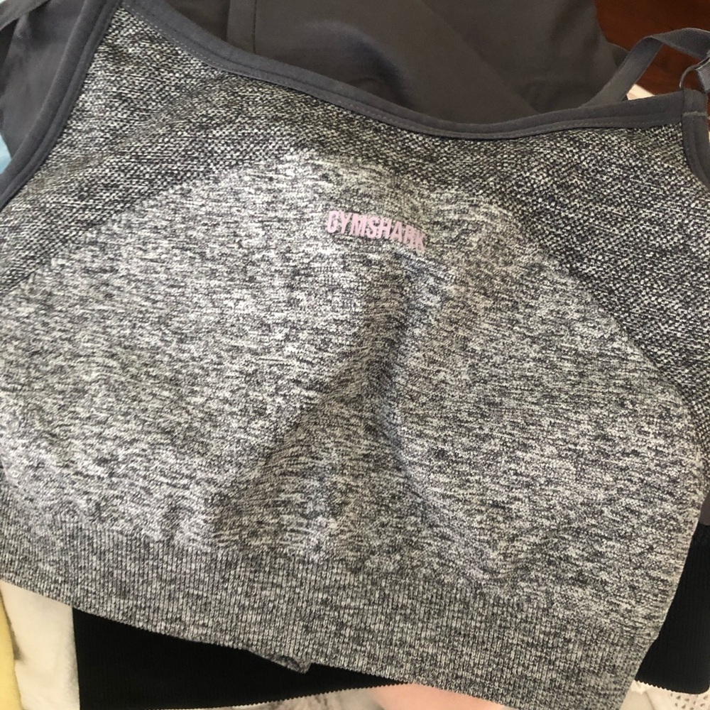 Gym shark flex sports bra